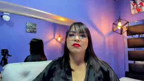 Snapshot of romina017 chatting on October 21, 2:16 am Romi online show from October 21, 2:16 am