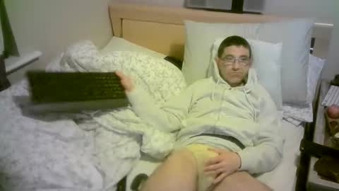 romson998181 online show from March 11, 10:35 pm