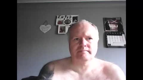 Horny Guy online show from March 12, 10:52 am
