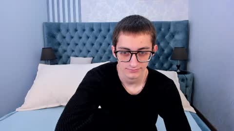 ronbevs online show from April 16, 8:09 pm