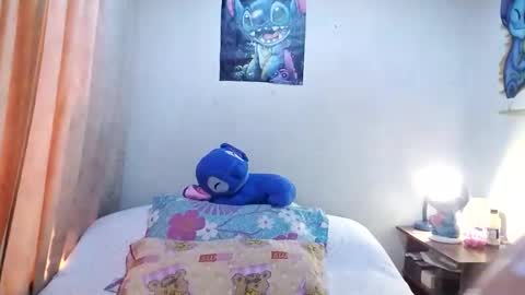 andrea online show from February 17, 7:46 pm