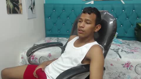 Snapshot of rory_castro chatting on September 28, 10:52 pm RORY CASTRO online show from September 28, 10:52 pm