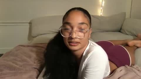 Snapshot of rosalinatoosexy chatting on October 9, 4:51 am Rosalina online show from October 9, 4:51 am