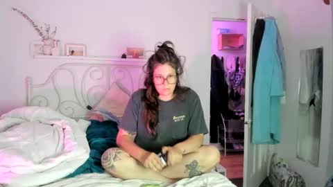 rose257044 online show from September 21, 10:36 pm