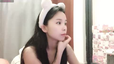 rose online show from February 5, 7:50 am