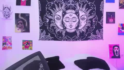 Ally online show from April 13, 7:51 pm