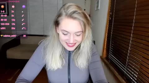 Rose but u can call me princess online show from December 4, 8:12 pm