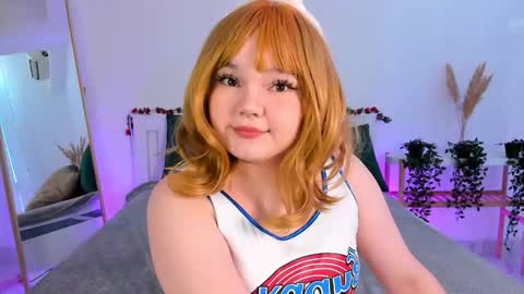 Rose LuvV follow me baby online show from March 15, 7:23 am