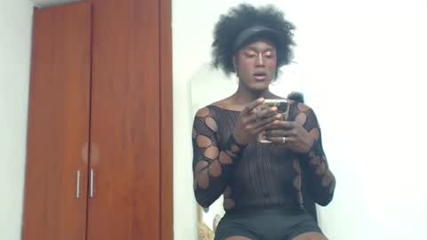 rose_valentiine online show from March 16, 1:04 pm