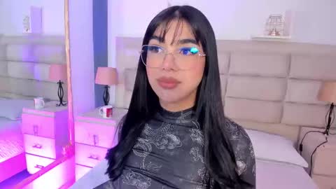 Rose online show from October 19, 1:27 pm