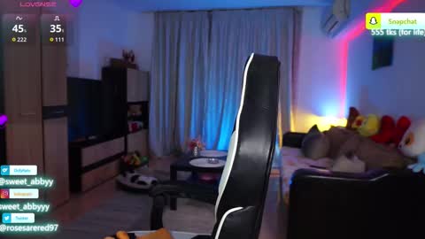 Abbygail online show from September 18, 7:07 pm