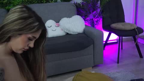 Amii online show from October 6, 6:37 pm