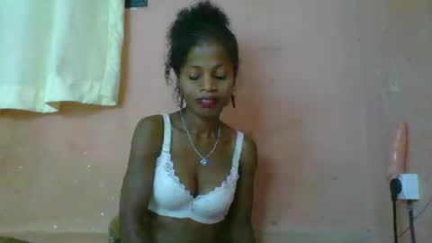 Snapshot of rosiahot1 chatting on March 8, 3:56 pm rosia online show from March 8, 3:56 pm