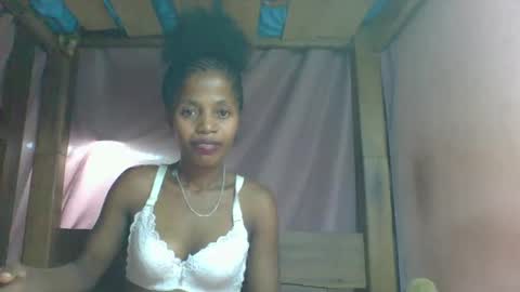 Snapshot of rosiahot1 chatting on March 8, 10:54 am rosia online show from March 8, 10:54 am