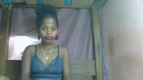 Snapshot of rosiahot1 chatting on March 7, 6:02 am rosia online show from March 7, 6:02 am
