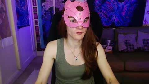 Snapshot of rosieplay chatting on September 24, 8:04 pm RosieFem online show from September 24, 8:04 pm