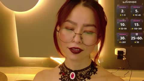 Snapshot of rosse_98_ chatting on October 11, 2:43 pm Miss Rosse online show from October 11, 2:43 pm