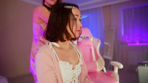 Hi Im Maria Check my Bio  online show from November 6, 10:18 am