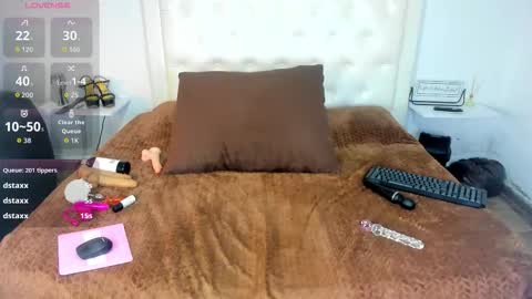 Snapshot of rouse_sexy_hotxx77 chatting on September 12, 6:54 pm rouse_sexy_hotxx77 online show from September 12, 6:54 pm