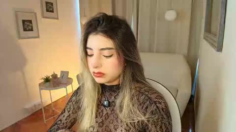 Rousee online show from March 10, 2:54 pm