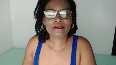 luxa online show from March 28, 3:13 pm