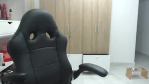 Roxana online show from February 26, 4:41 am