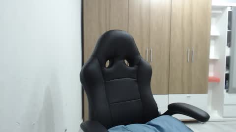 Roxana online show from March 6, 2:10 am