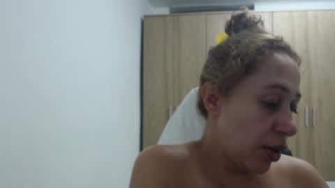 Roxana online show from September 23, 2:27 am