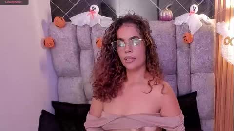 Snapshot of roxanne_dl chatting on October 11, 1:16 pm Roxanna online show from October 11, 1:16 pm