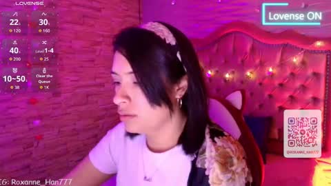 roxanne_han online show from February 21, 11:35 am