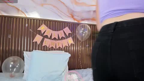 Roxie  online show from March 27, 11:33 am