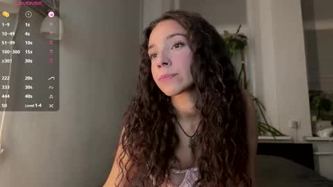 Snapshot of roxieflexie chatting on October 19, 9:08 pm Roxie online show from October 19, 9:08 pm