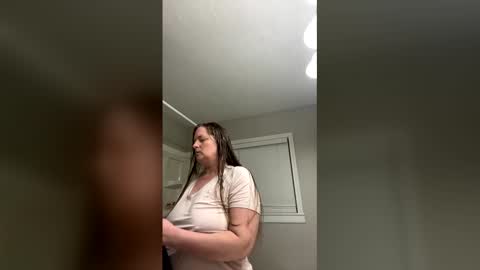 RoxxxiPaid online show from April 25, 8:49 am