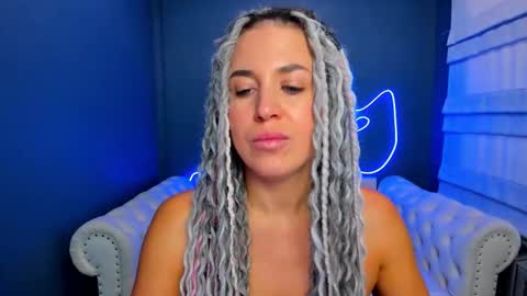 Roxy online show from September 20, 2:36 am