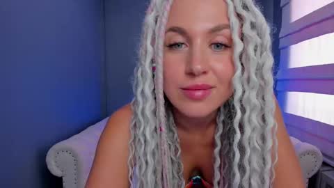 Roxy online show from March 10, 7:22 am