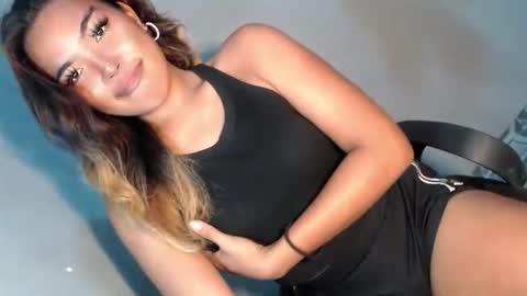 Snapshot of royaltymarcela6969 chatting on September 15, 7:43 am royaltymarcela6969 online show from September 15, 7:43 am