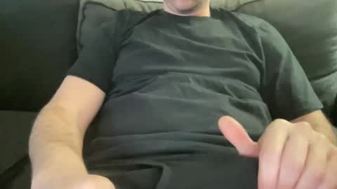 Snapshot of roythegil chatting on January 29, 10:32 pm roythegil online show from January 29, 10:32 pm