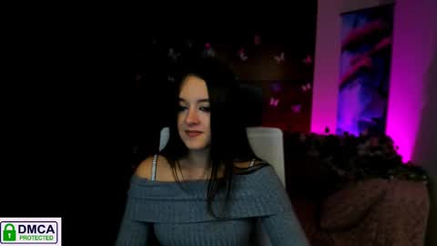 Snapshot of rozmary_ket chatting on February 11, 3:18 pm Im Rozmary nice to meet you 3 online show from February 11, 3:18 pm