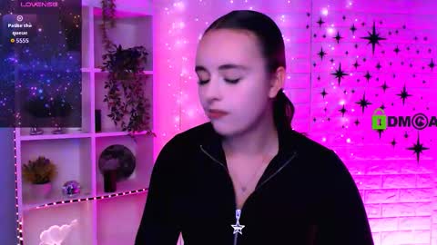 Snapshot of rozmary_ket chatting on October 15, 1:23 pm Im Rozmary nice to meet you 3 online show from October 15, 1:23 pm