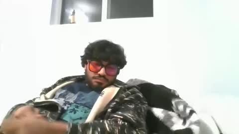 rshjayy online show from November 9, 8:29 am