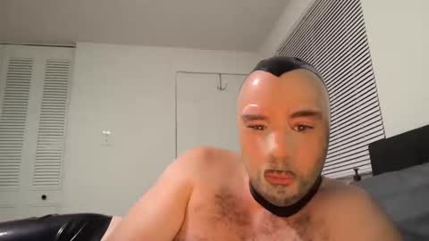 Snapshot of rubber3452 chatting on September 14, 3:09 am rubber3452 online show from September 14, 3:09 am