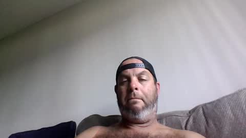 Snapshot of rubbingoneout714 chatting on October 25, 4:07 pm rubbingoneout714 online show from October 25, 4:07 pm
