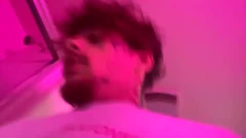 ruben_clouddd online show from February 2, 11:21 pm