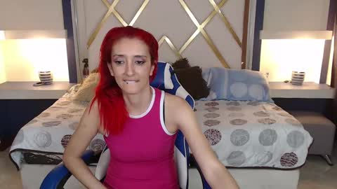 ruby_your_milf online show from February 12, 12:05 am