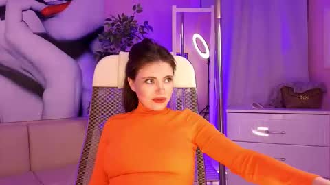 HELP me reach 20 thumbs up  online show from October 20, 7:57 am