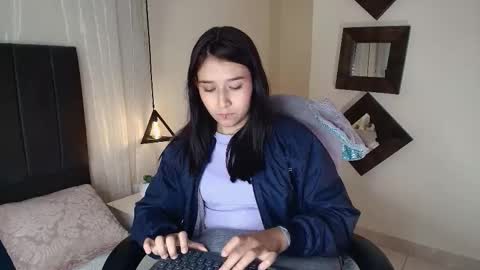 Snapshot of rubyvixxen_ chatting on October 16, 6:02 am Ruby online show from October 16, 6:02 am