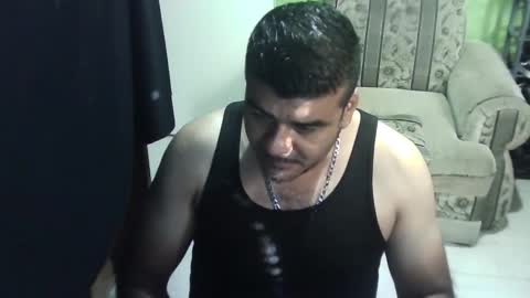 Snapshot of rudykruzpe chatting on October 23, 2:40 pm kruzpe online show from October 23, 2:40 pm