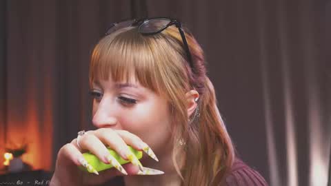 Mila online show from March 13, 3:37 pm