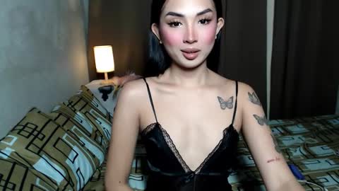 its me Sabel online show from February 5, 9:13 am