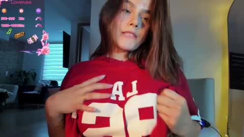 Lorenn online show from February 18, 11:19 pm